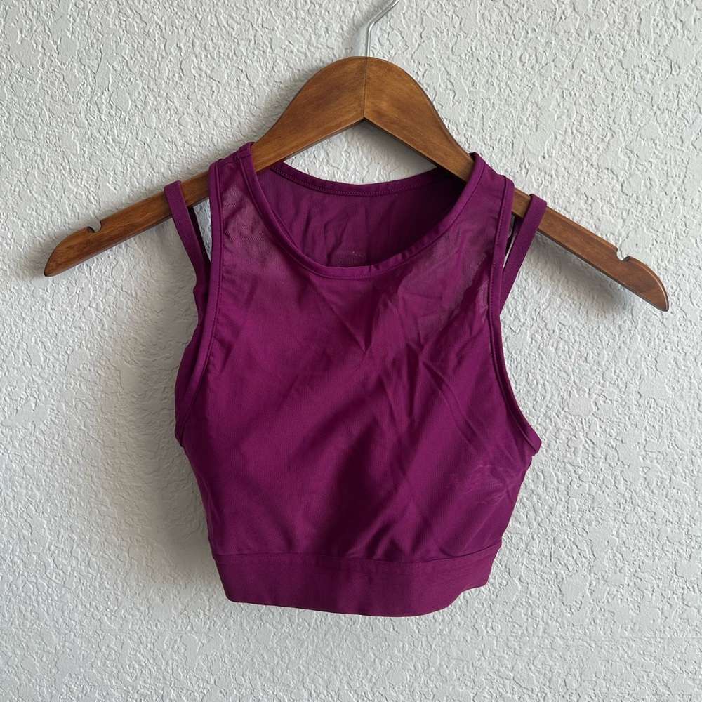 Sports bra